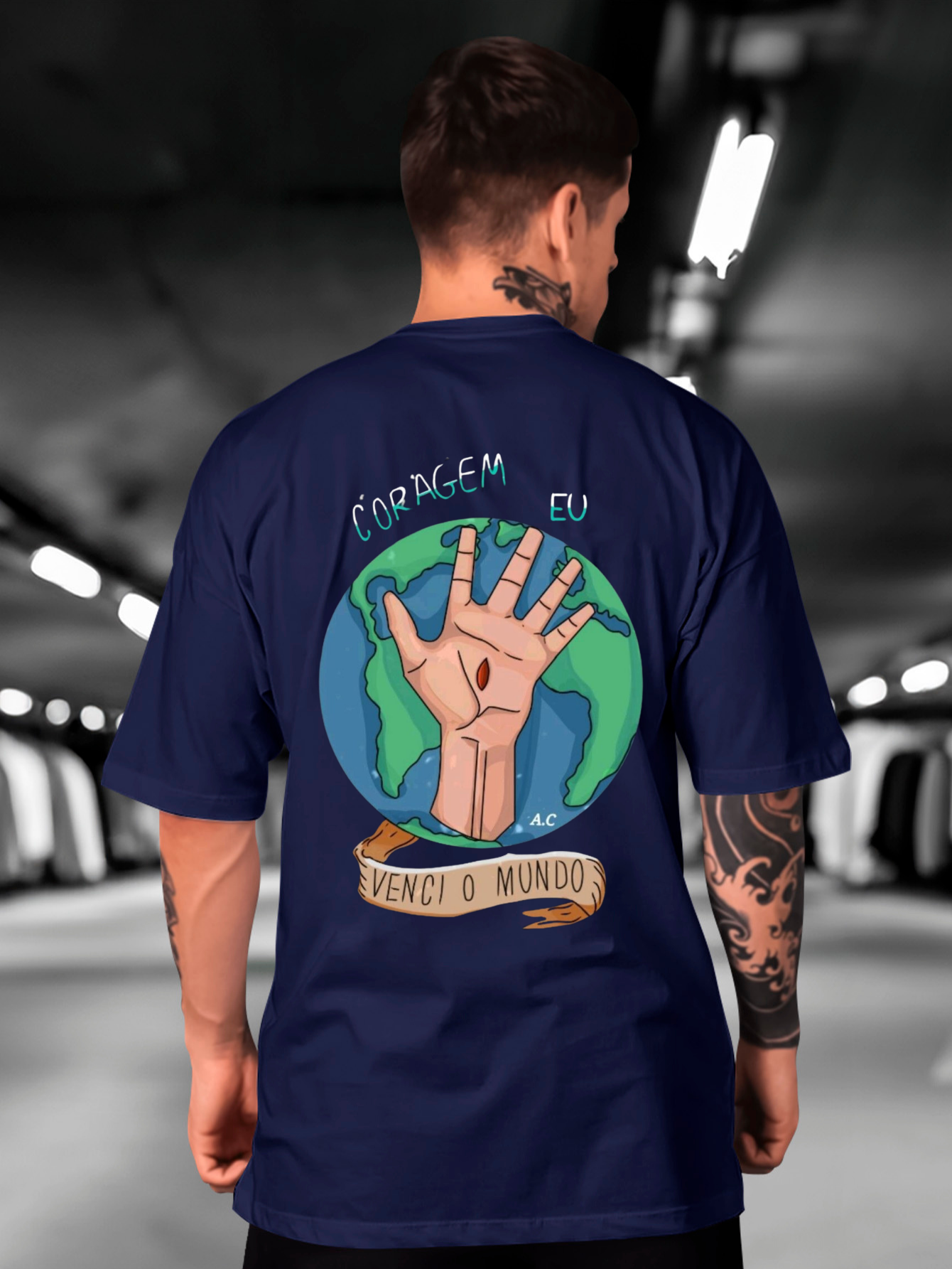 Camiseta Oversized Coragem, eu venci o mundo EC