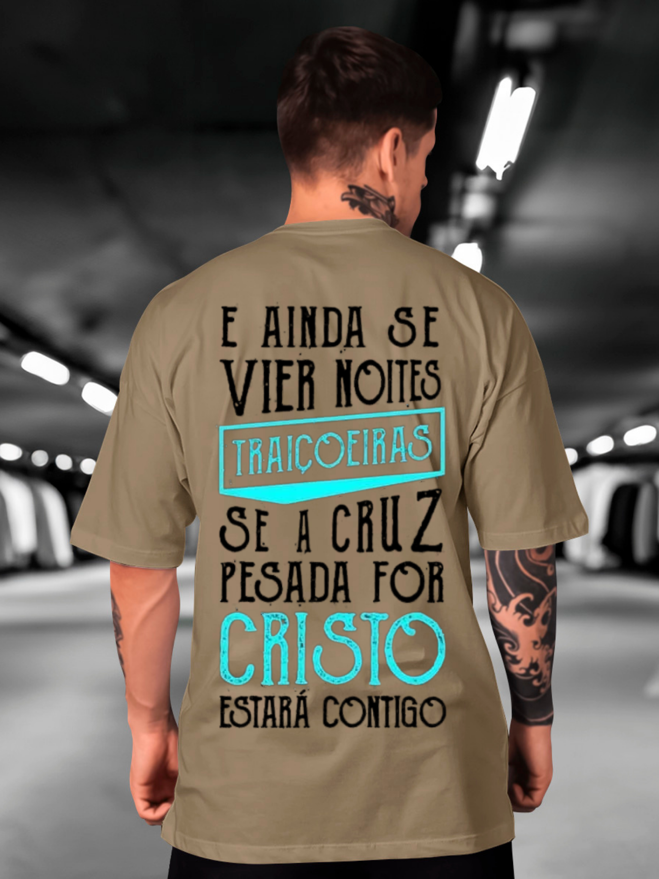 Camiseta Oversized Noites Traiçoeiras EC
