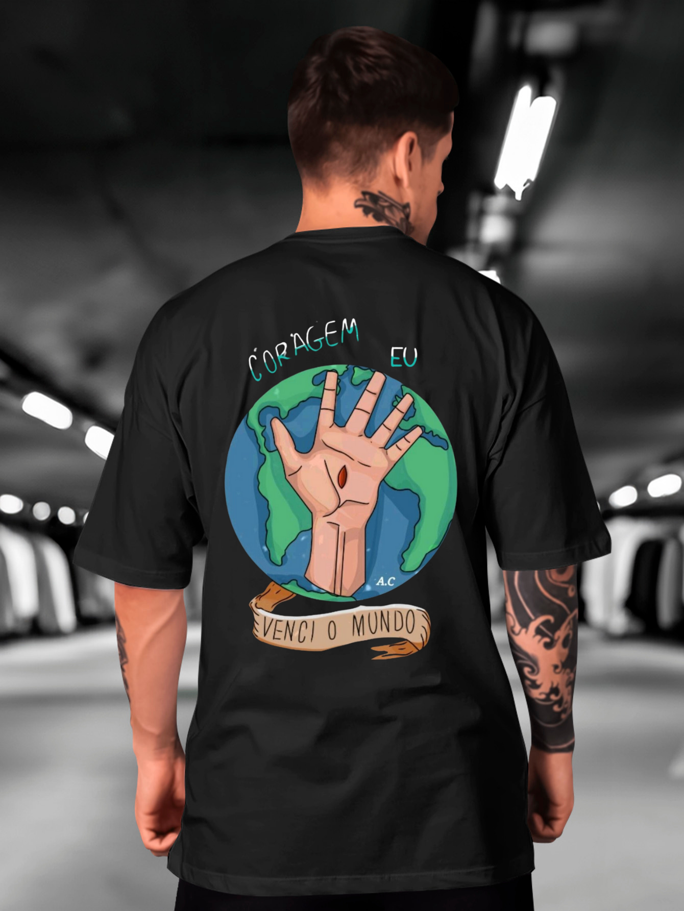 Camiseta Oversized Coragem, eu venci o mundo EC
