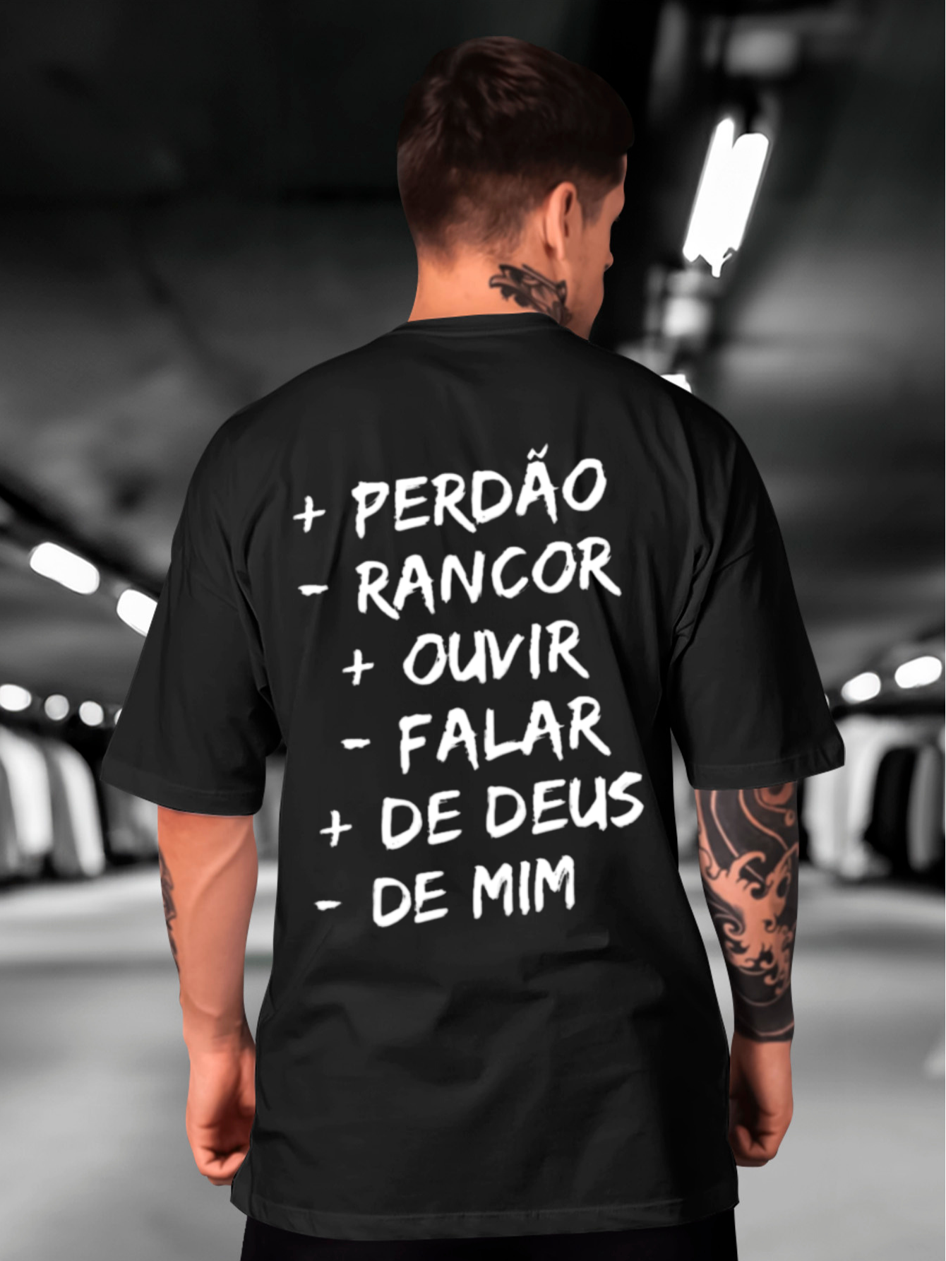 Camiseta Oversized Mais e Menos EC